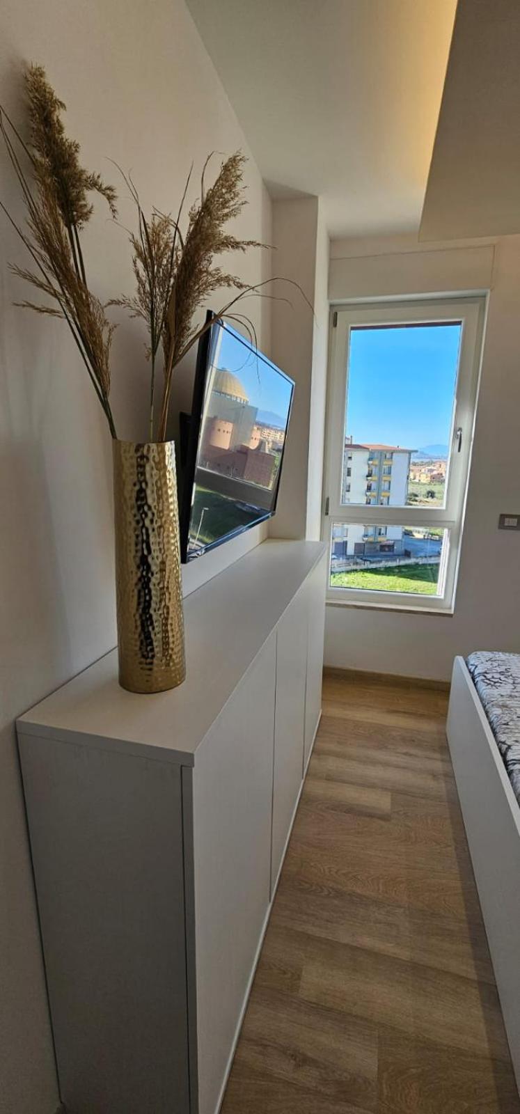 Happy Holiday Apartament Quartu Sant'Elena Exterior photo