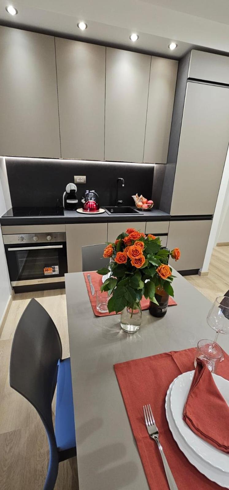 Happy Holiday Apartament Quartu Sant'Elena Exterior photo